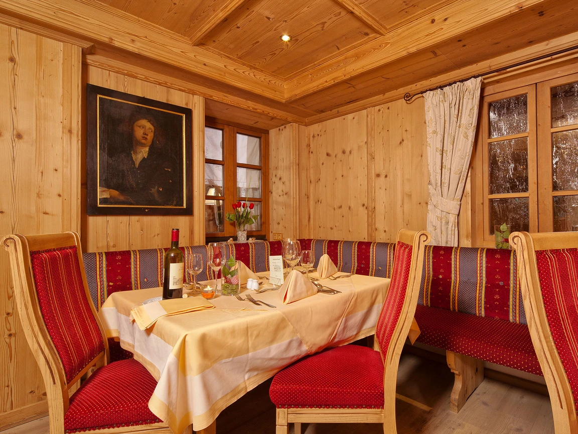 [Translate to English:] Restaurant im Posthotel Kassl in Oetz