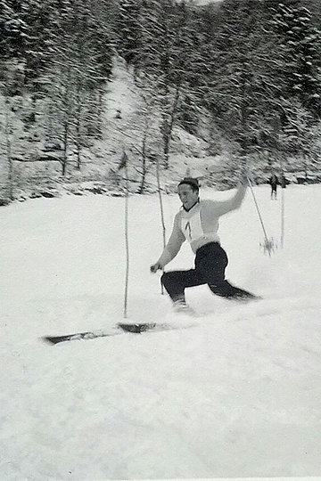 [Translate to Italienisch:] skifahren damals