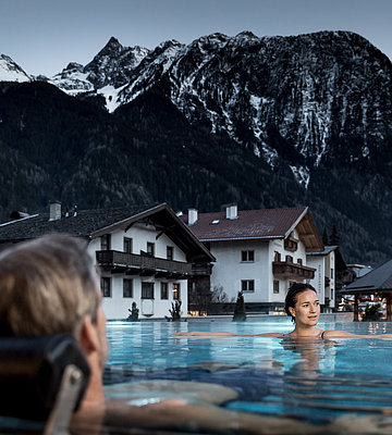 Beheizter Outdoor Pool in Oetz