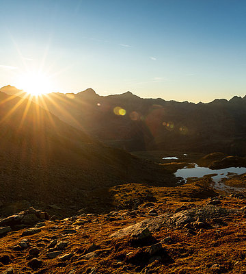 Sonnenaufgang in den Ötztaler- und Stubaier Alpen