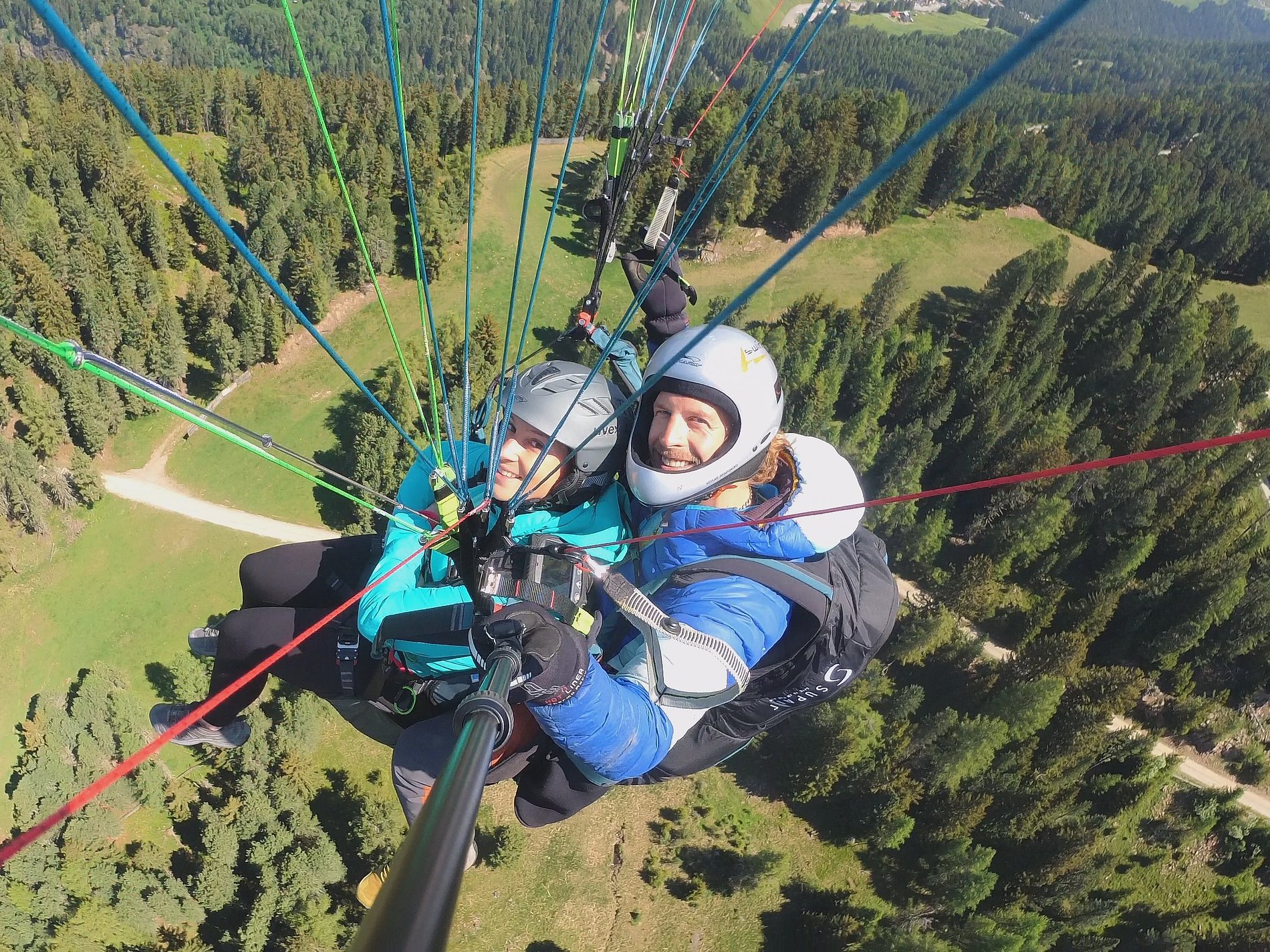 [Translate to Französisch:] Tandemflug in Oetz