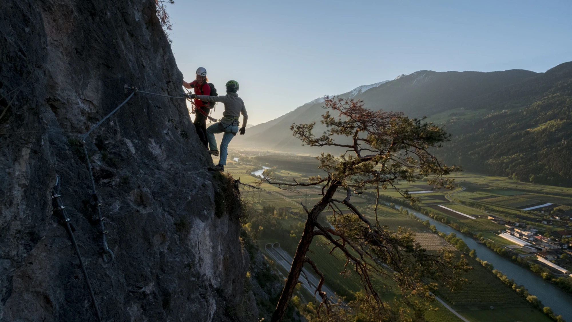 [Translate to Italienisch:] Klettersteig Geierwand im Ötztal