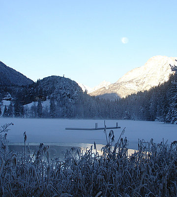 [Translate to Italienisch:] Piburger See Oetz im Winter